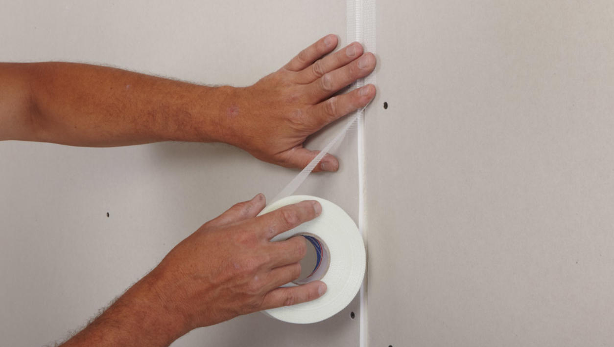 ADFORS DWT FibaTape Perfect Finish application