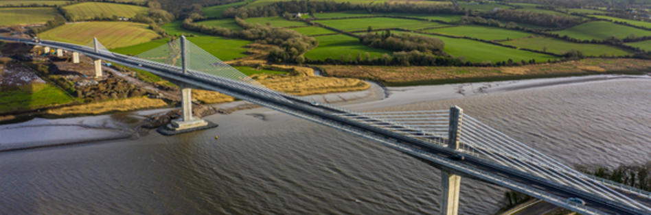 Geogrelhas de reforço de pavimentos asfálticos para pontes e túneis